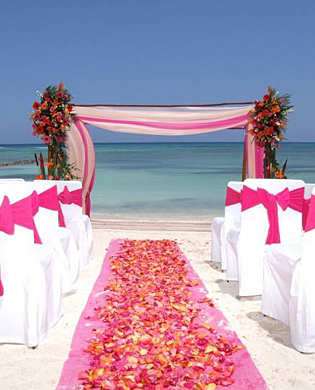 casamento-rosa-praia