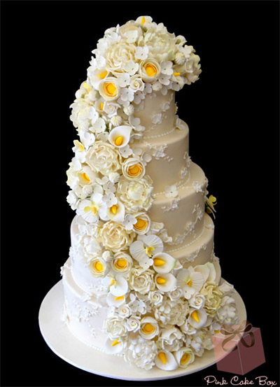 bolos-decorados-de-casamento-simples-20