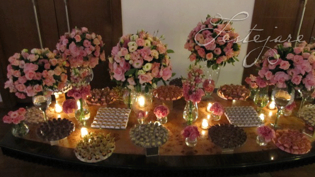 mesas-de-casamento-decoradas-com-velas-4